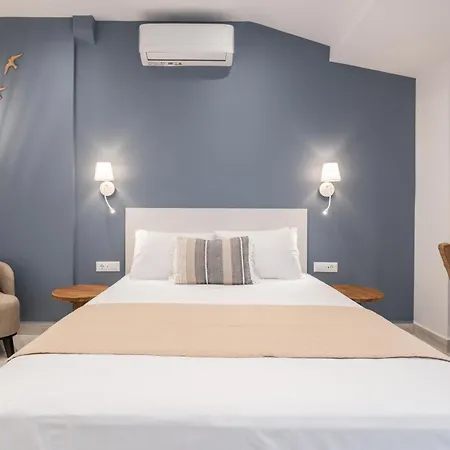 Blue Paradise Apartment *