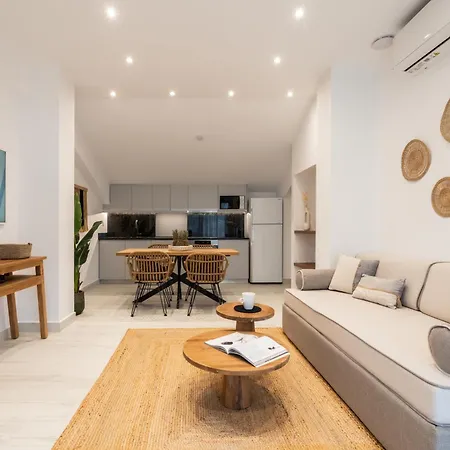 Apartment Blue Paradise *